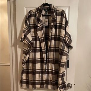 Forever 21 Women’s Brown plaid cape